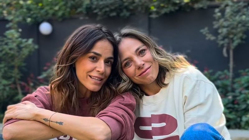 “Es mi forma de honrar a mi hijo”: Mariana Derderián y las motivaciones de su nuevo podcast junto a Ignacia Baeza