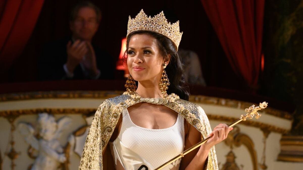 Escena de la película Miss Revolución