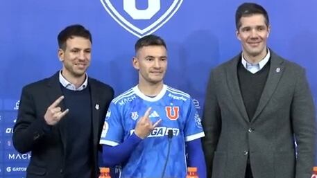 EL mediocampista fue presentado oficialmente como refuerzo de la U este martes 6 de agosto.