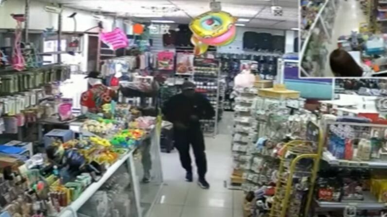 Asalto Mall Chino de Talagante | Captura: T13 de Canal 13