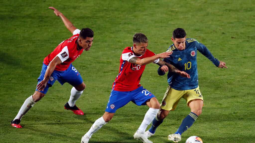 Jugadores como Charles Aránguiz y James Rodríguez no podrían venir a Sudamérica