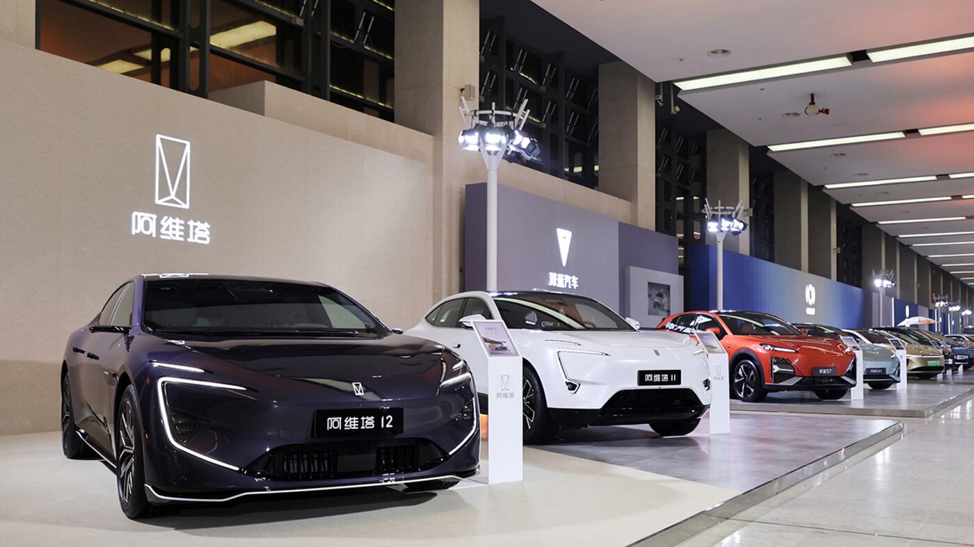 Fabricantes chinos Dongfeng Motor y Changan Auto en conversaciones avanzadas para fusionarse