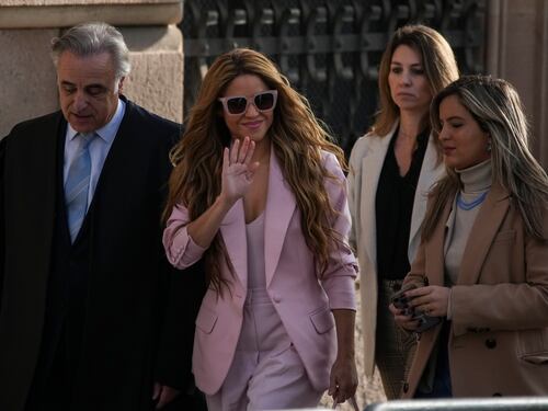 Shakira aceptó una condena en la cárcel y millonaria multa en España, pero llegó a un acuerdo con la Fiscalía