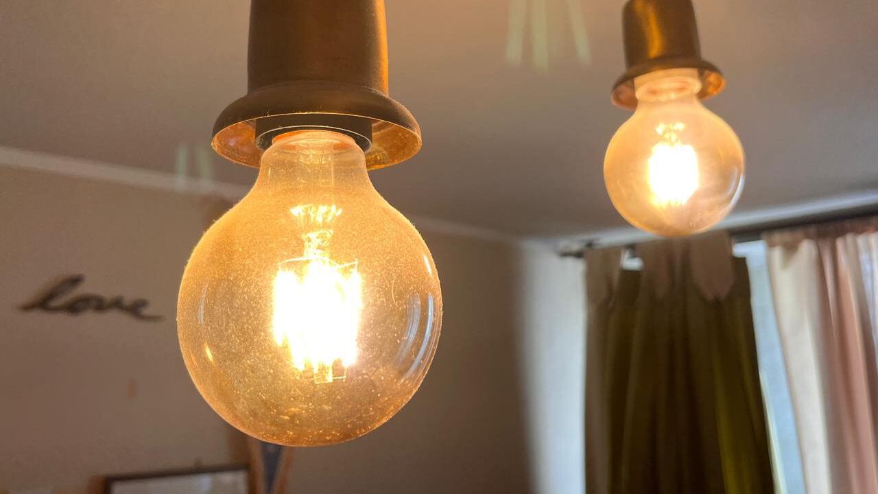 Alza en las cuentas de la luz