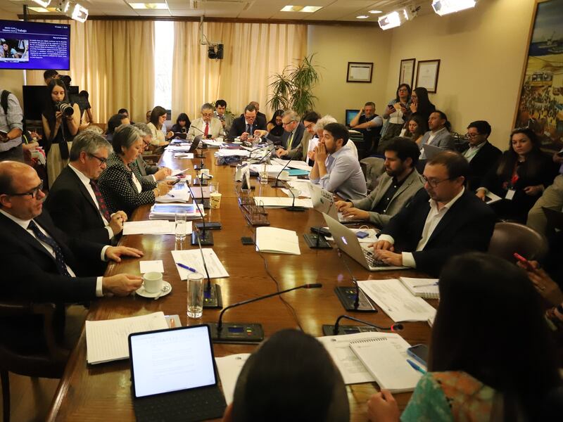 Presentan proyecto de ley para terminar con el tope de 11 años de indemnización por años trabajados