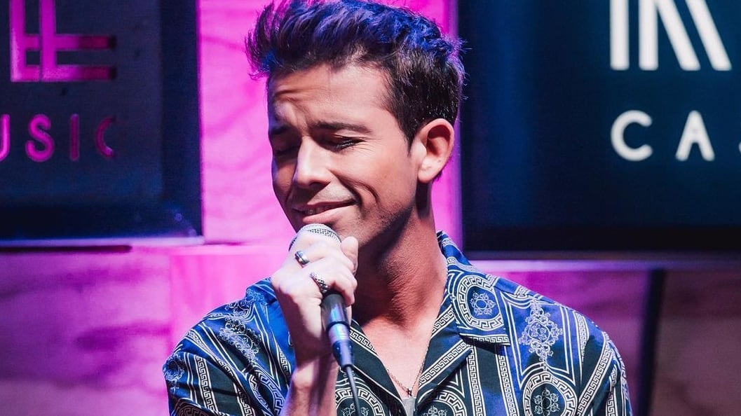 El cantante nacional se defendió en sus redes sociales de las críticas recibidas por revelar en "La divina comida" su desvinculación de la iglesia evangélica.