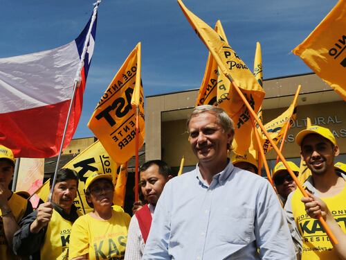 Kast: “Ni con Metro gratis el Gobierno va a salvar a sus candidatos”