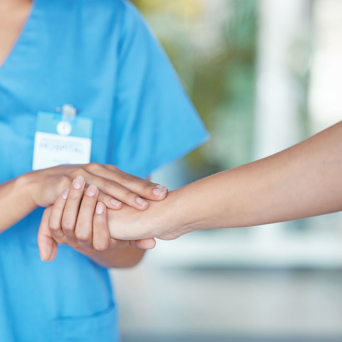 Enfermera denunciada por robo de muestras biológicas para entrenar a su perro Enfermera denunciada por robo de muestras biológicas para entrenar a su perro