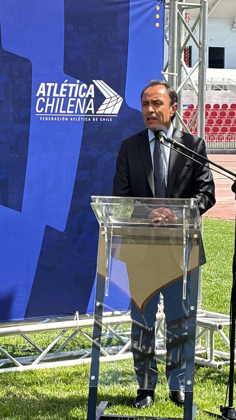 Ministro del Deporte, Jaime Pizarro