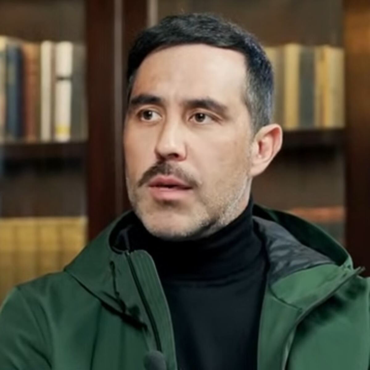 Claudio Bravo elige recorrer Chile con su escuela de arqueros en lugar de organizar partido de despedida Claudio Bravo elige recorrer Chile con su escuela de arqueros en lugar de organizar partido de despedida