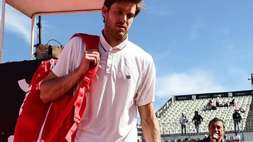 El tenista chileno perdió en la segunda ronda del Libema Open, en Países Bajos.