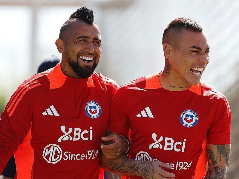 Juvenal Olmos respalda decisión de Ricardo Gareca de convocar a Vidal y le aconseja explicar al plantel “por qué no lo citaste antes y por qué lo haces ahora”