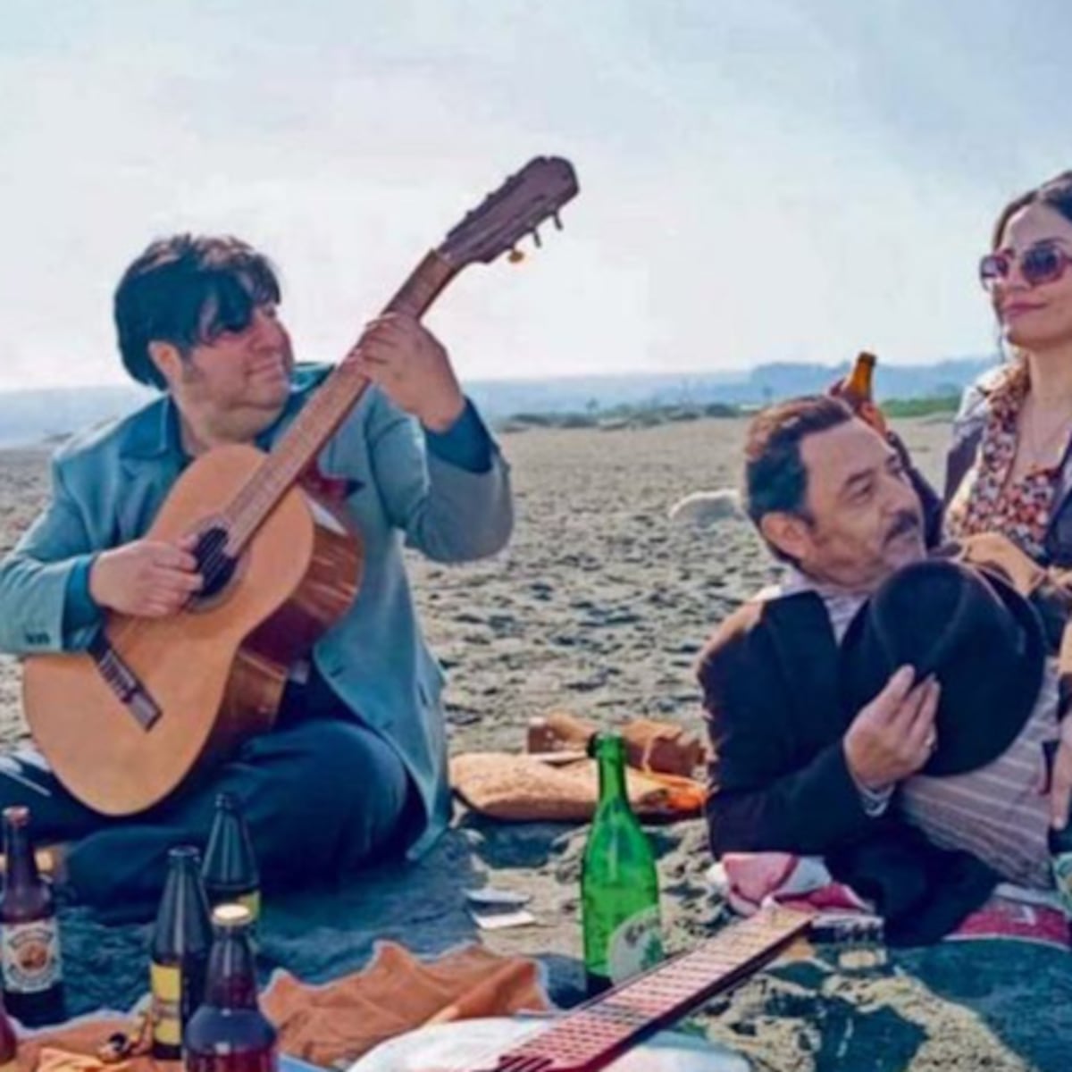 La Negra Ester: historia de burdel, cueca brava y vino navegado en cine La Negra Ester: historia de burdel, cueca brava y vino navegado en cine
