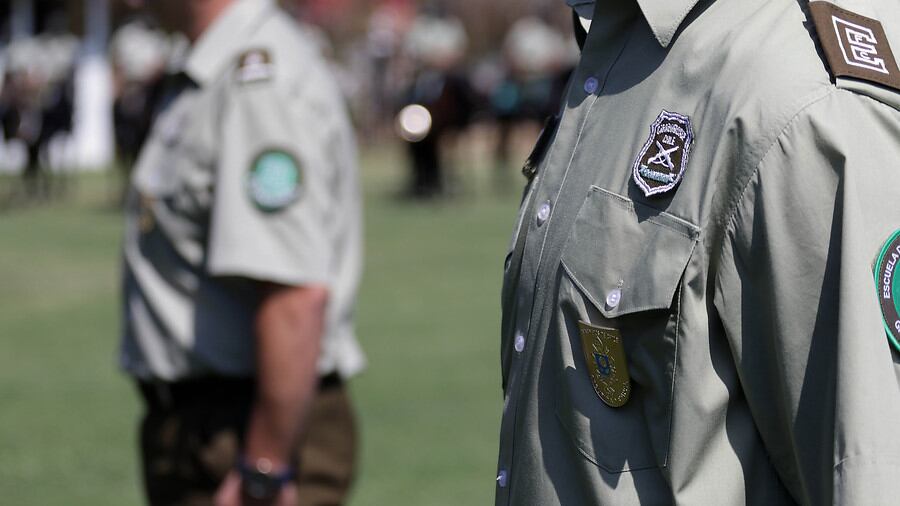 Filtran audio de General Yáñez revelando como será nuevo uniforme de Carabineros