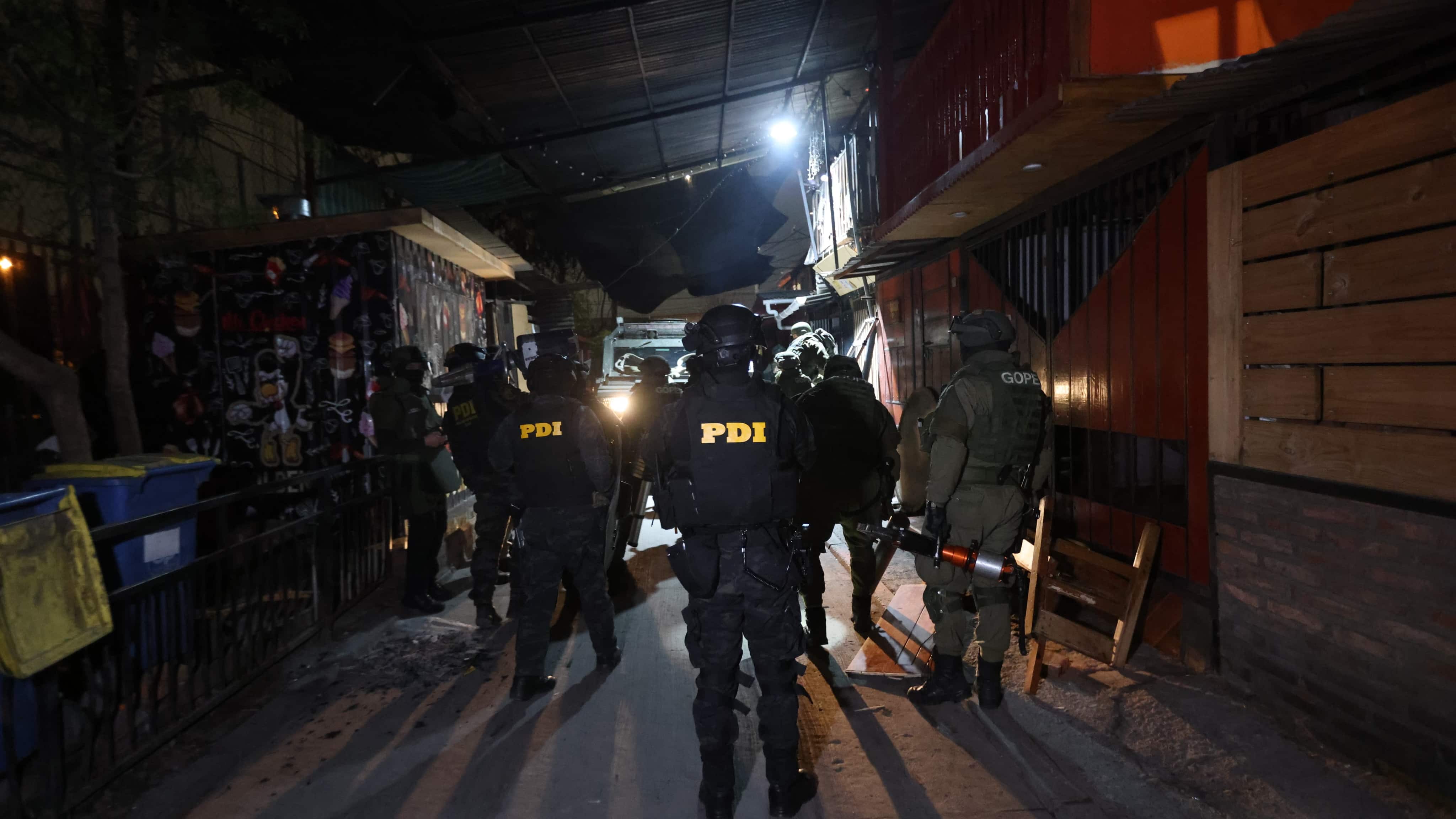 Allanamiento en La Pintana