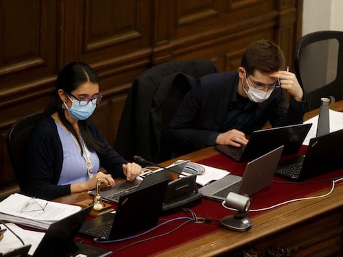 A poco más de dos meses de que deba disolverse: ¿Se está “moderando” la Convención?