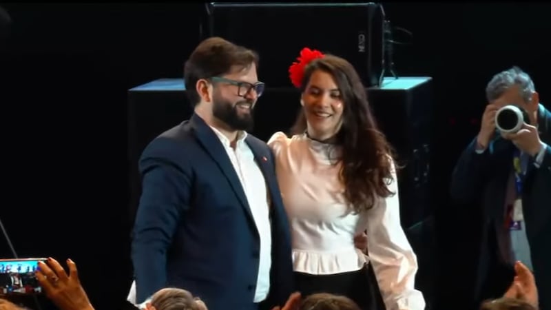 ¿Quién es Paula Carrasco?: La basquetbolista que conquistó al Presidente Boric y se lució bailando cueca