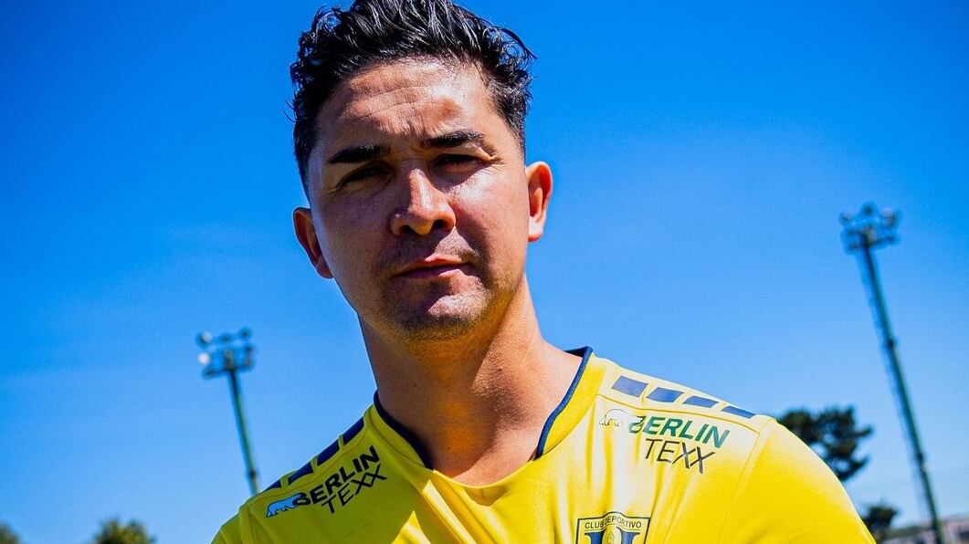 "Me voy con la tranquilidad de haberlo entregado todo", señaló el jugador de 33 años, quien tras regresar a la actividad debió retirarse debido a una lesión crónica de rodilla.