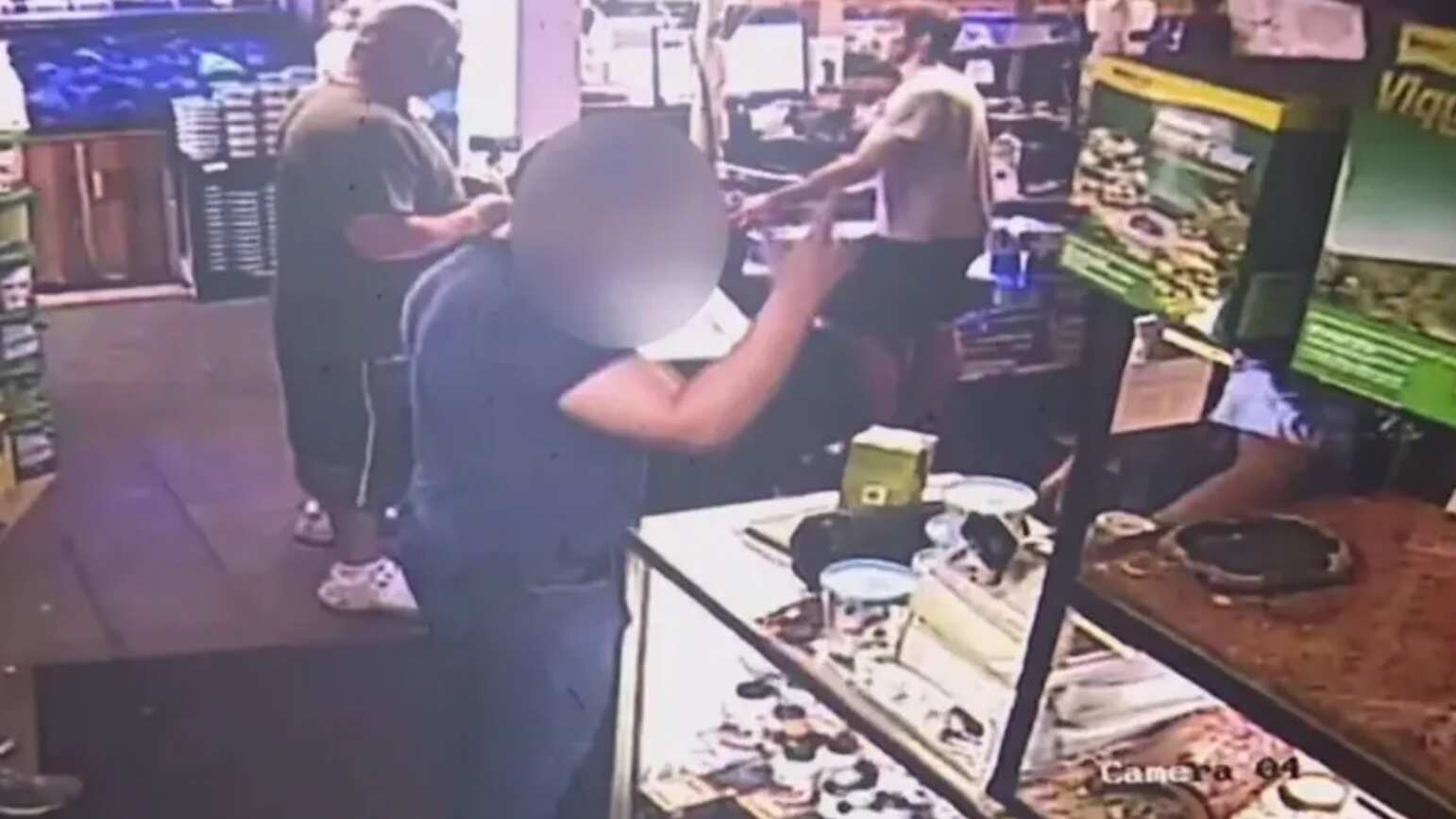 Perico brutalidad animal