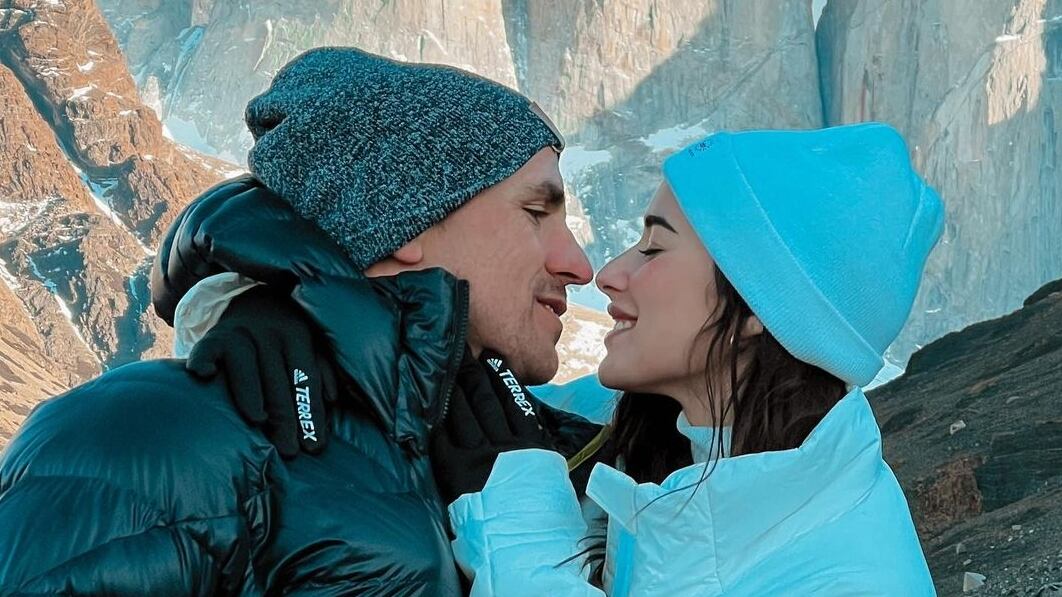 El exchico reality no descarta dar el siguiente paso en su relación sentimental con la modelo y presentadora argentina de TNT Sports.