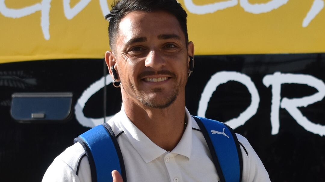 Medios deportivos aseguraron que el delantero argentino de la UC recibiría este lunes 17 de febrero su carta de nacionalización chilena.