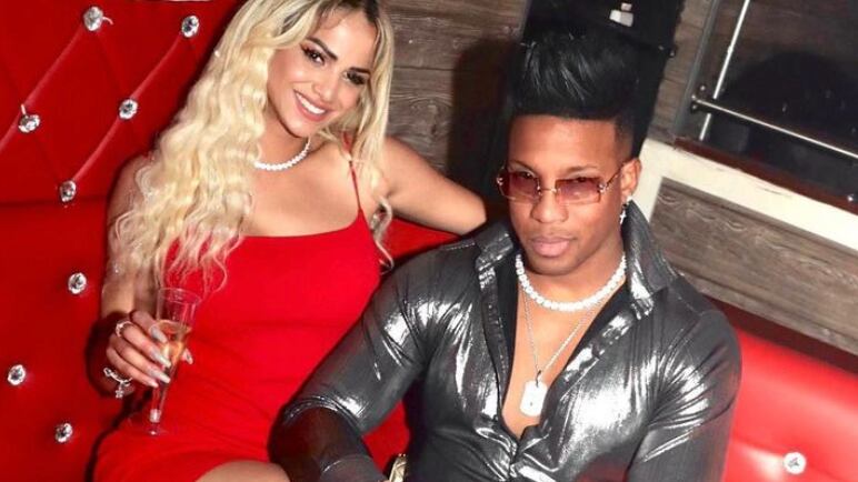 Pareja de Doble Tentación