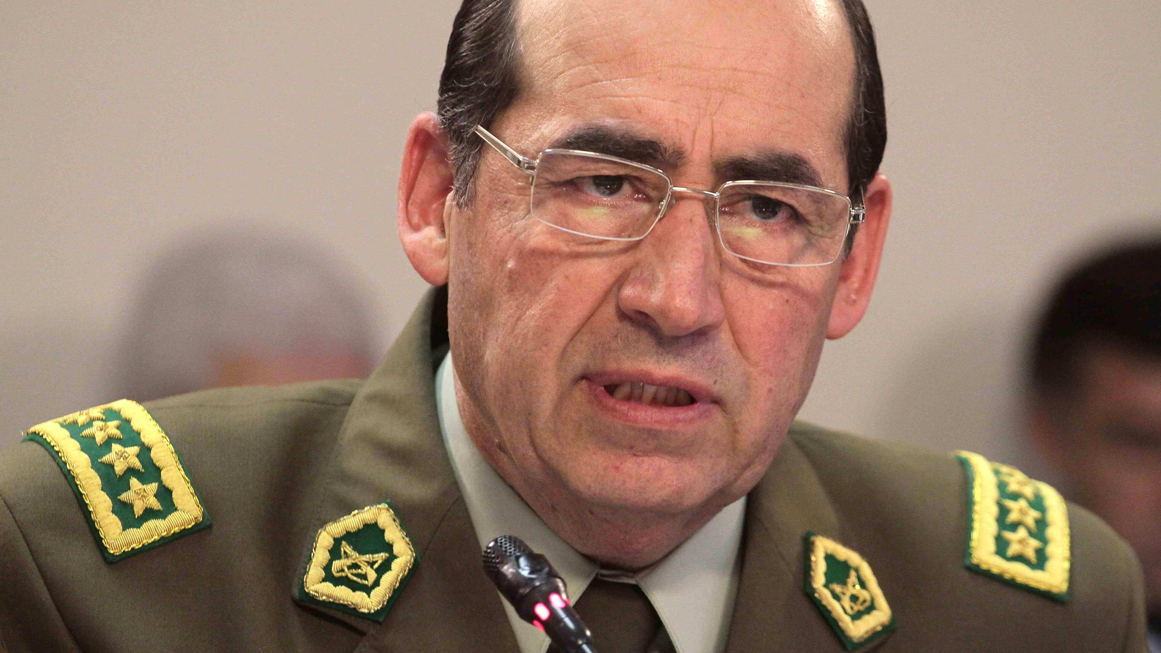La Corte de Apelaciones de Santiago rechazó sobreseer este viernes al exgeneral director de Carabineros, Gustavo González Jure, formalizado por malversación de caudales públicos en el caso Gastos Reservados.
