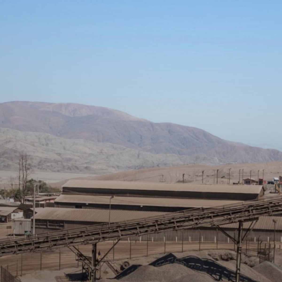 Fuga de ácido sulfúrico en planta ENAMI Atacama Fuga de ácido sulfúrico en planta ENAMI Atacama