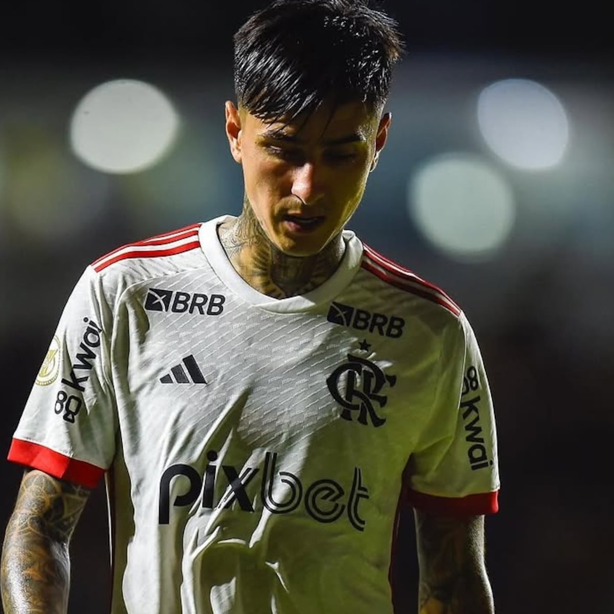Erick Pulgar rechaza millonaria oferta en Arabia Saudita por motivo personal Erick Pulgar rechaza millonaria oferta en Arabia Saudita por motivo personal