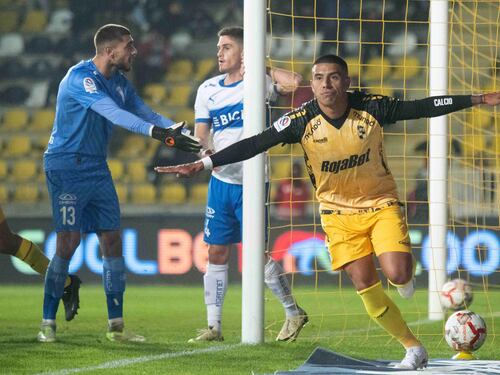 La UC también pierde terreno: cayó ante Coquimbo que brilló de la mano de Cabral