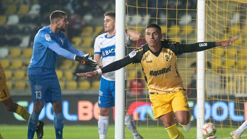 La UC también pierde terreno: cayó ante Coquimbo que brilló de la mano de Cabral