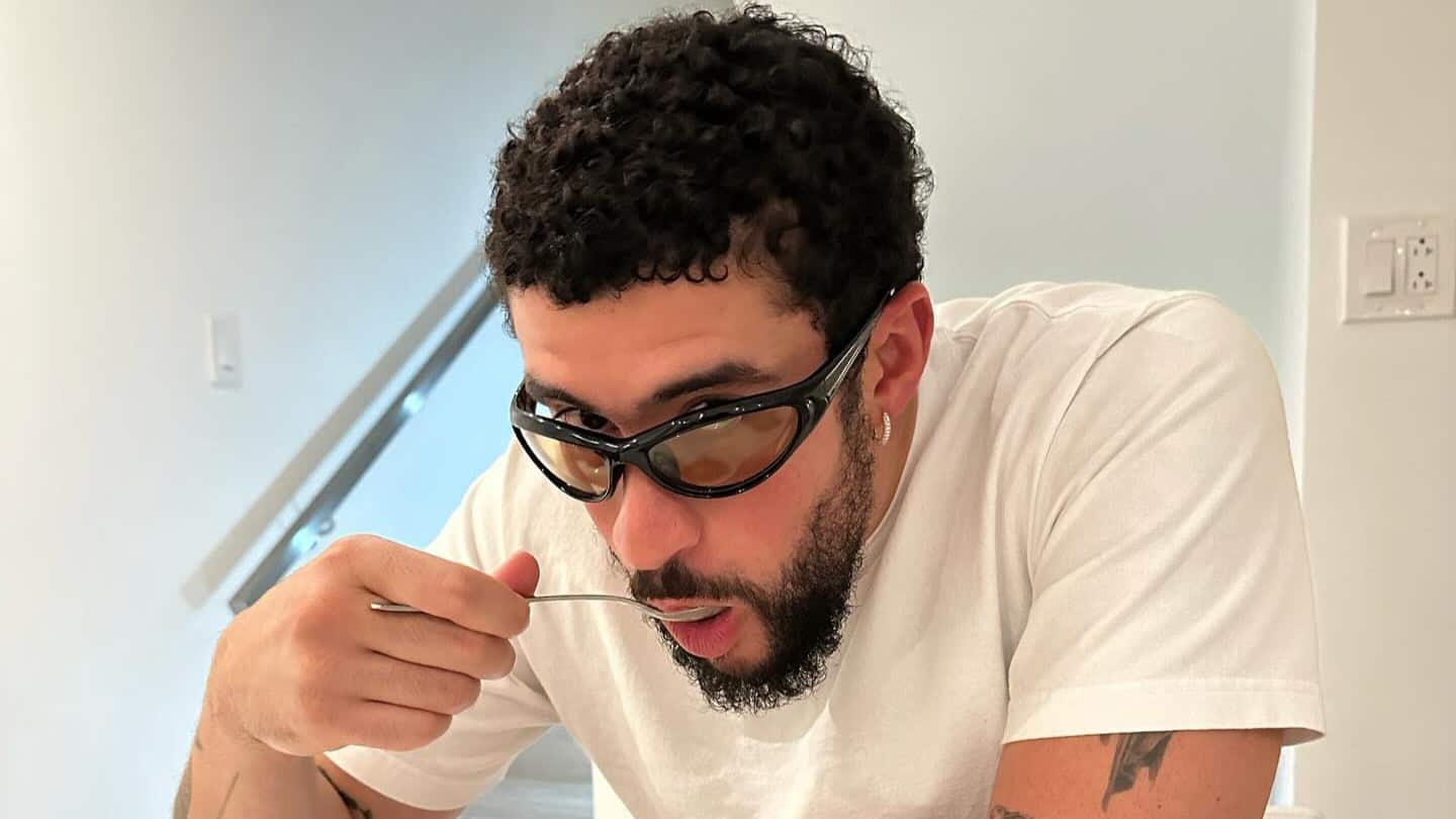 Todo está listo que Bad Bunny haga el lanzamiento del disco 'Debí Tirar Más Fotos' el cual llega con dedicatoria incluida.