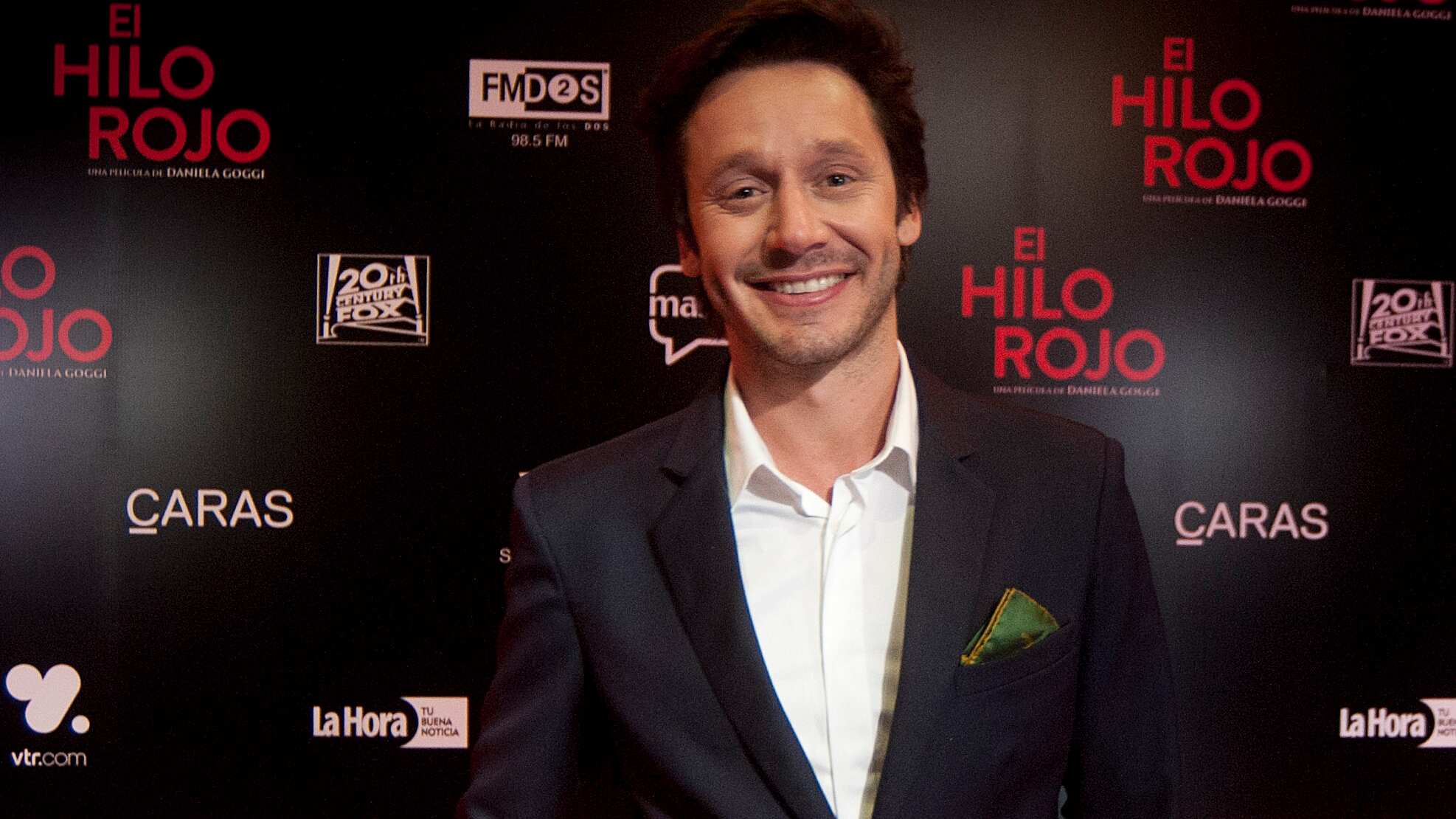 El actor nacional, Benjamín Vicuña, viajó de urgencia este lunes a Chile para estar junto a su padre enfermo.