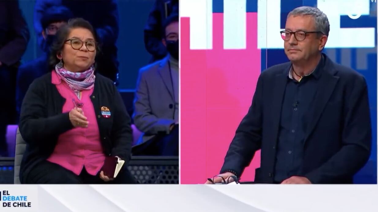 Mónica Aedo y Bernardo Fontaine en "El Debate de Chile" | Captura: CHV