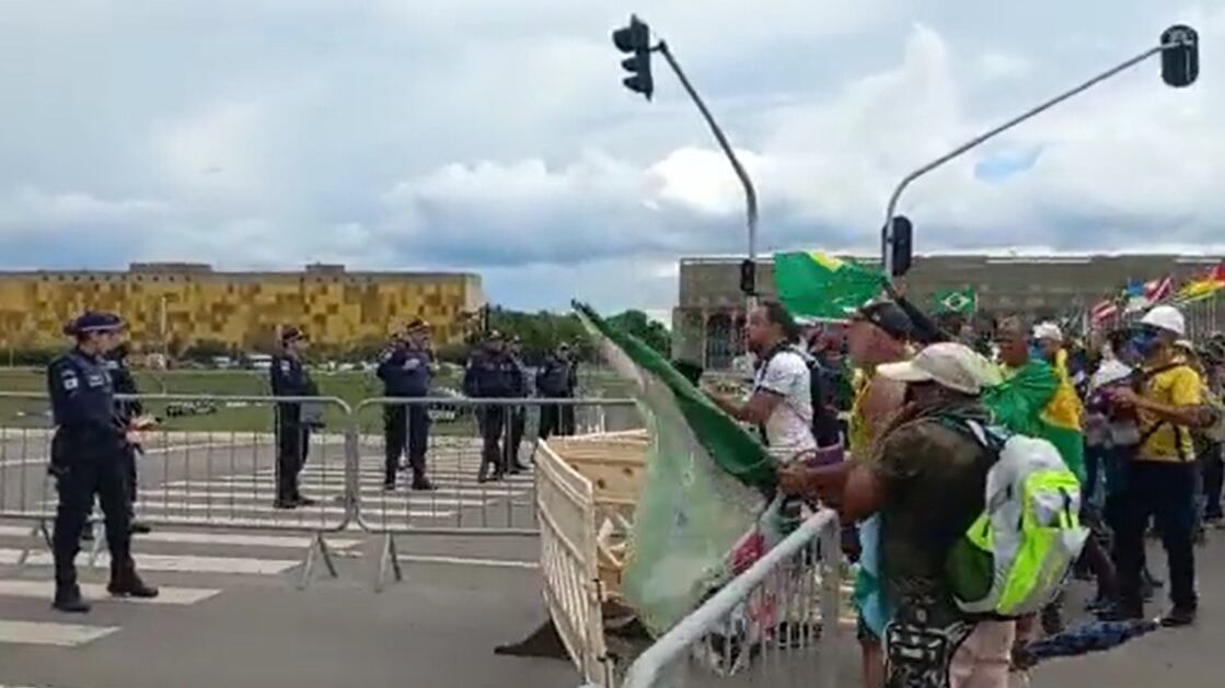 Bolsonaristas buscan derrocar a Lula. Intento de Golpe de Estado en Brasil