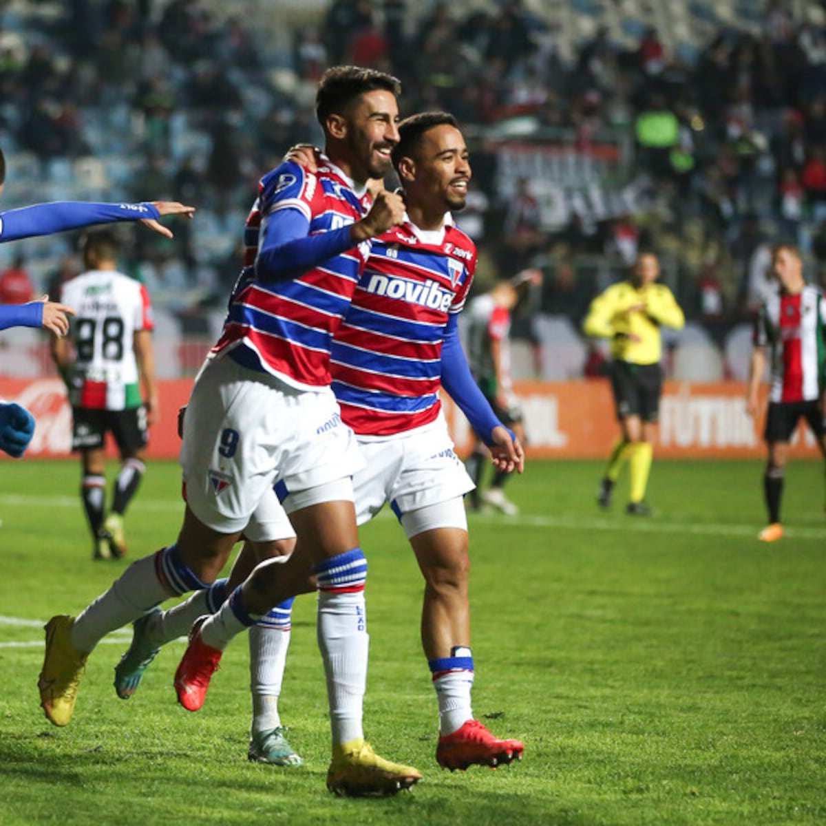 Lucero y Rivero, ex jugadores de Colo Colo, posibles refuerzos para la “U” en 2026 Lucero y Rivero, ex jugadores de Colo Colo, posibles refuerzos para la “U” en 2026