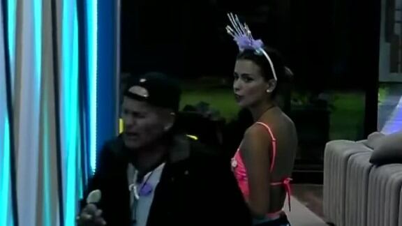 Papá Lulo, Francisco Arenas y Constanza Capelli