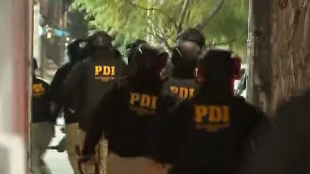 El allanamiento permitió la detención de al menos una docena de sospechosos en delitos de sicariato y secuestro.