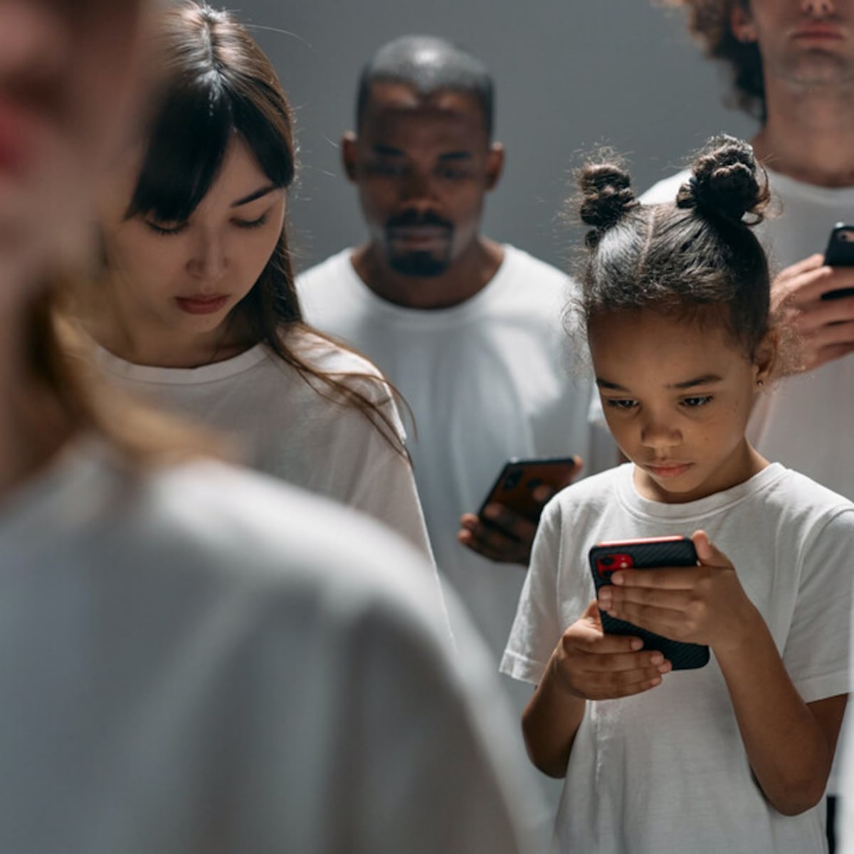 Australia busca prohibir redes sociales a menores de 16 años Australia busca prohibir redes sociales a menores de 16 años