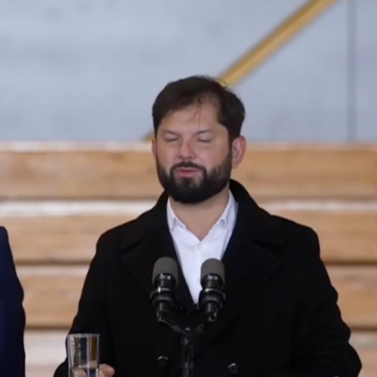 Boric vota por última vez como Presidente sin considerarlo un plebiscito al Gobierno Boric vota por última vez como Presidente sin considerarlo un plebiscito al Gobierno