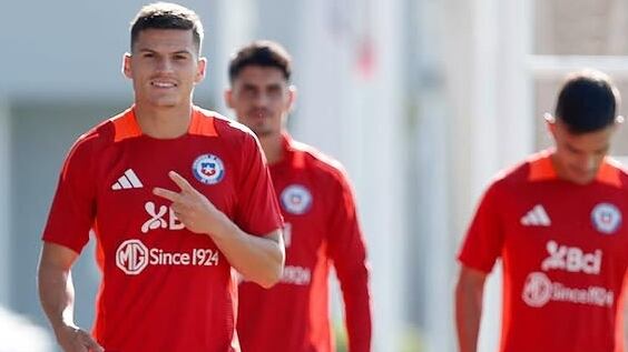 El extremo zurdo de Colo Colo fue liberado de la concentración de la selección chilena en la previa al partido de esta noche frente a Ecuador.