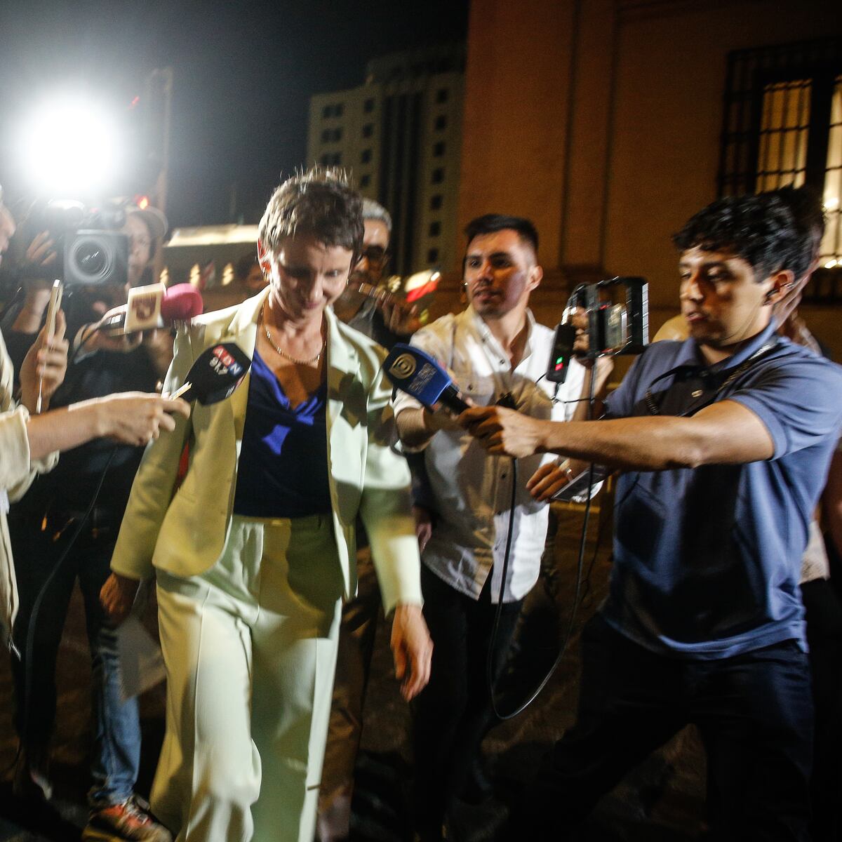 Carolina Tohá denuncia agresión de hombres en la Alameda Carolina Tohá denuncia agresión de hombres en la Alameda