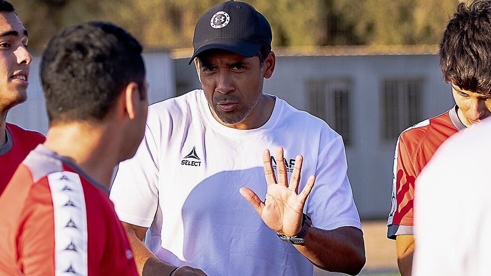 El INAF imparte no sólo la carrera de entrenador de fútbol, sino que además las de árbitro de fútbol y preparador físico, entre otras disciplinas.
