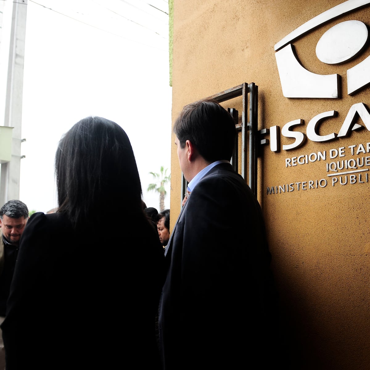 Madrastra formalizada por homicidio frustrado y maltrato habitual a adolescente en Iquique Madrastra formalizada por homicidio frustrado y maltrato habitual a adolescente en Iquique