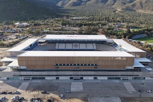Edificio del Año 2026: Claro Arena de la UC se lleva prestigioso premio en concurso de DailyArch