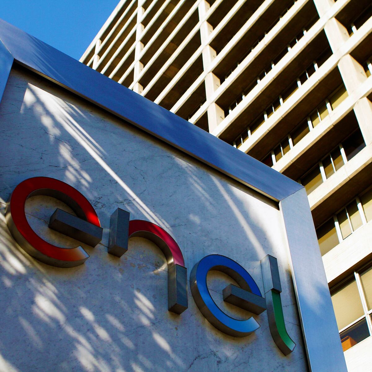 SEC acusa a Enel por muerte de electrodependientes SEC acusa a Enel por muerte de electrodependientes