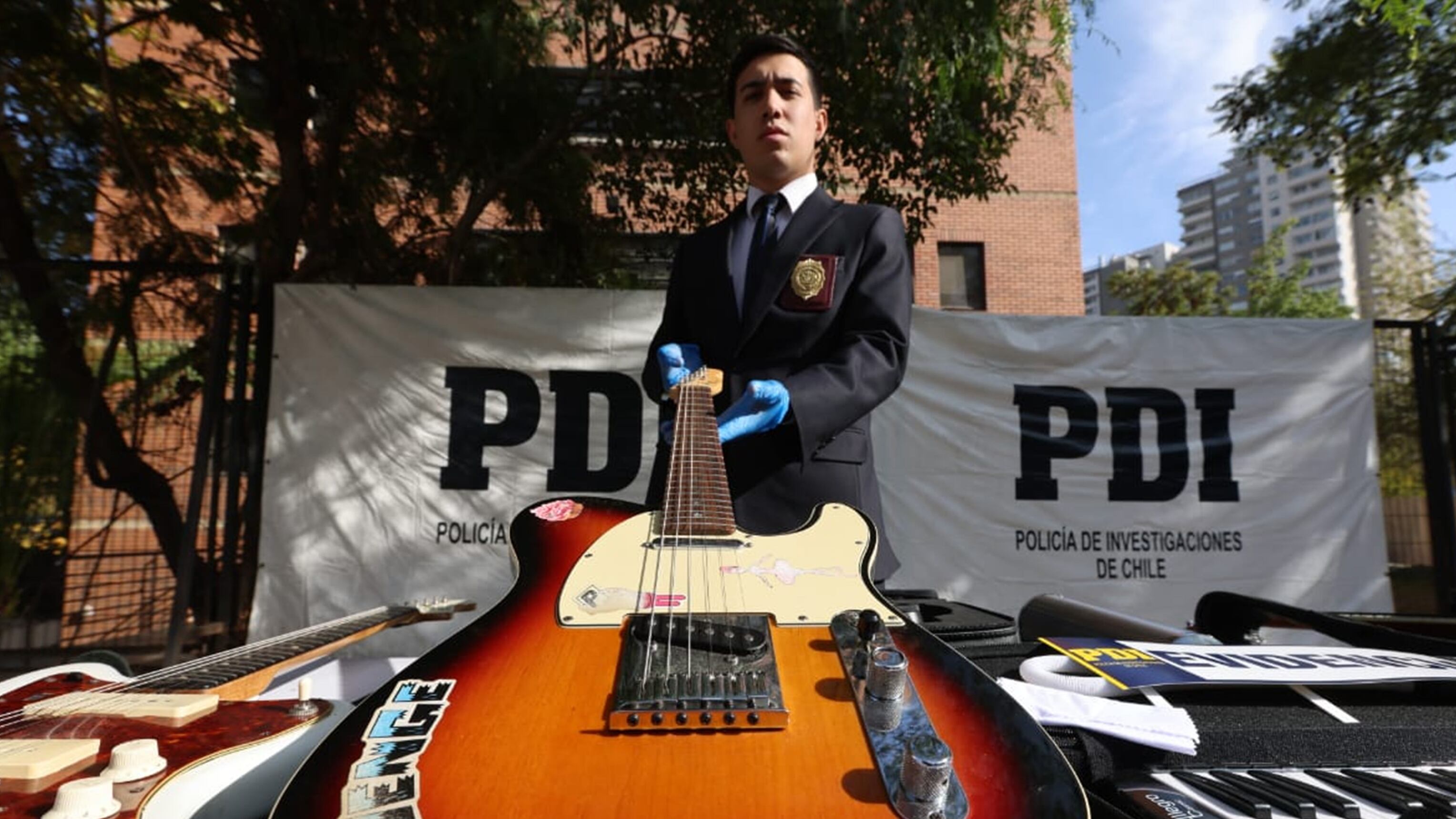 En menos de 24 horas los efectivos policiales dieron con el paradero de los delincuentes que robaron en el estudio de música del exintegrante de "Chancho en Piedra".