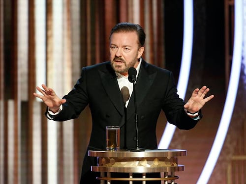 Ricky Gervais compartió cómo sería su rutina si hubiera presentado los Globos de Oro 2025