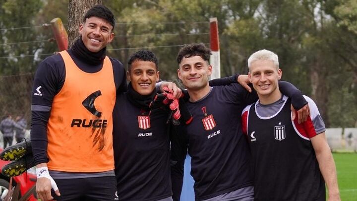 El delantero se reincorporó a los entrenamientos del club argentino luego de recibir el alta médica por la trombosis cerebral que sufrió hace cinco meses en el partido Estudiantes de La Plata-Boca Juniors.