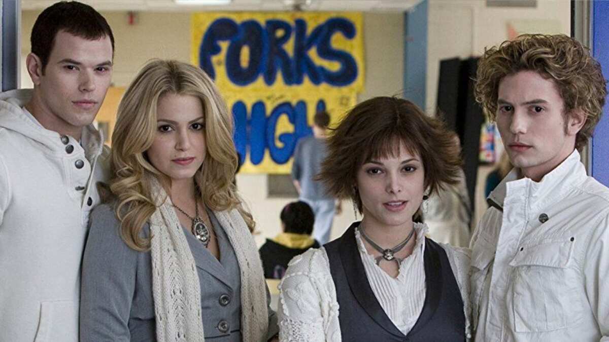 Kellan Lutz, Nikki Reed, Ashley Greene y Jackson Rathbone en 'Crepúsculo'